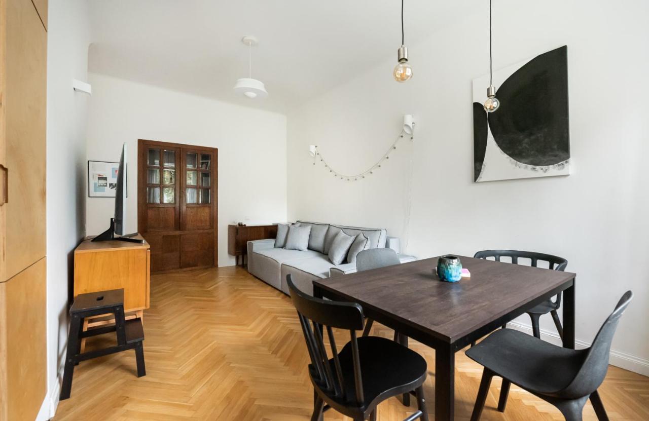 Plac Wilsona Comfy Apartment Warschau Buitenkant foto